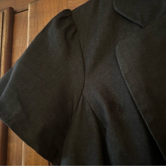 Stooshy black denim short sleeve casual blazer with pocket detail. Size Large - Picture 3 of 4